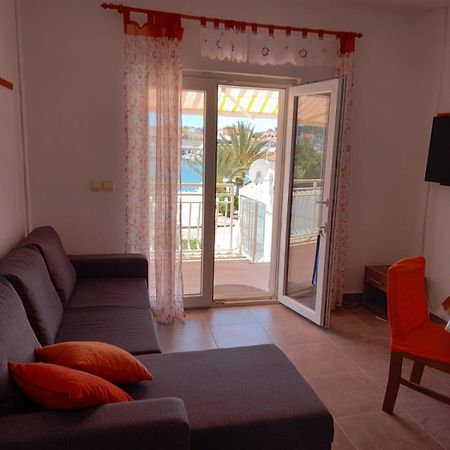 Apartman Rebeka Jezera Esterno foto