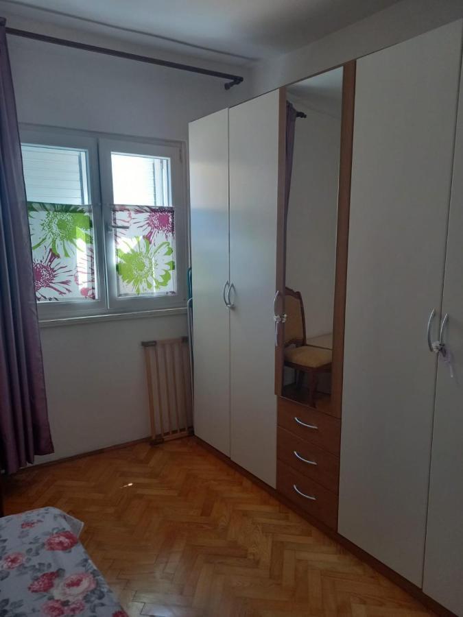 Apartman Rebeka Jezera Esterno foto